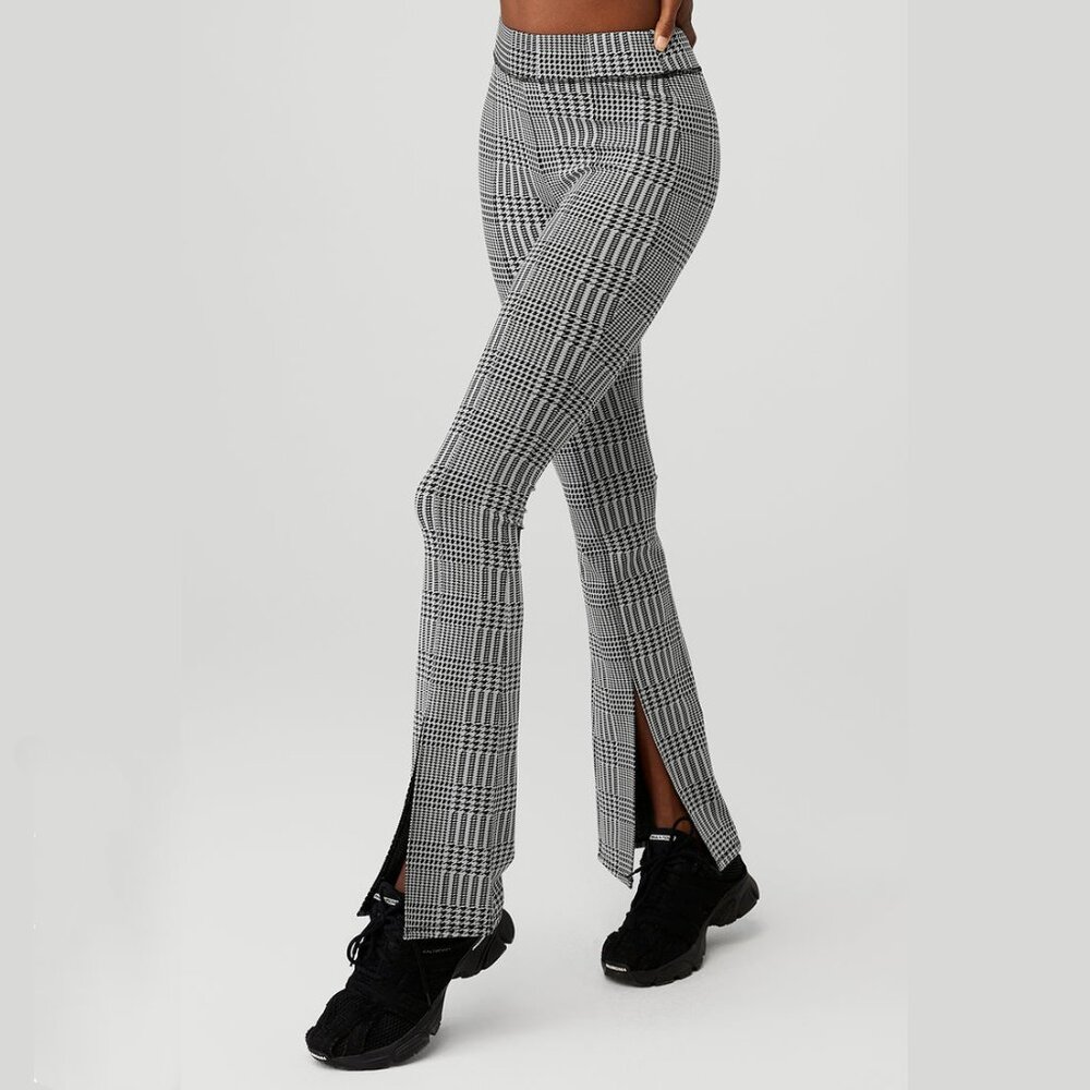 ALO YOGA Flutter Legging High-Waist Glenplaid Houndstooth Flare Leg Size Medium